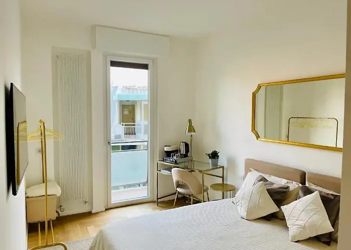 Leaf Apartments - Solari / Tortona